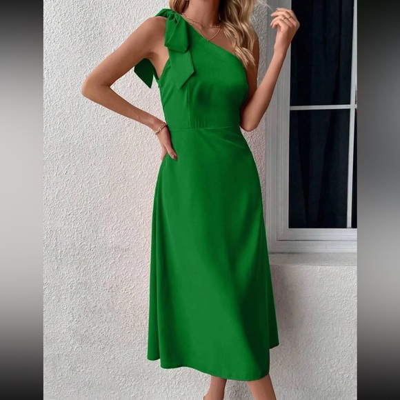 SOLD OUT - Picture 4 of 6